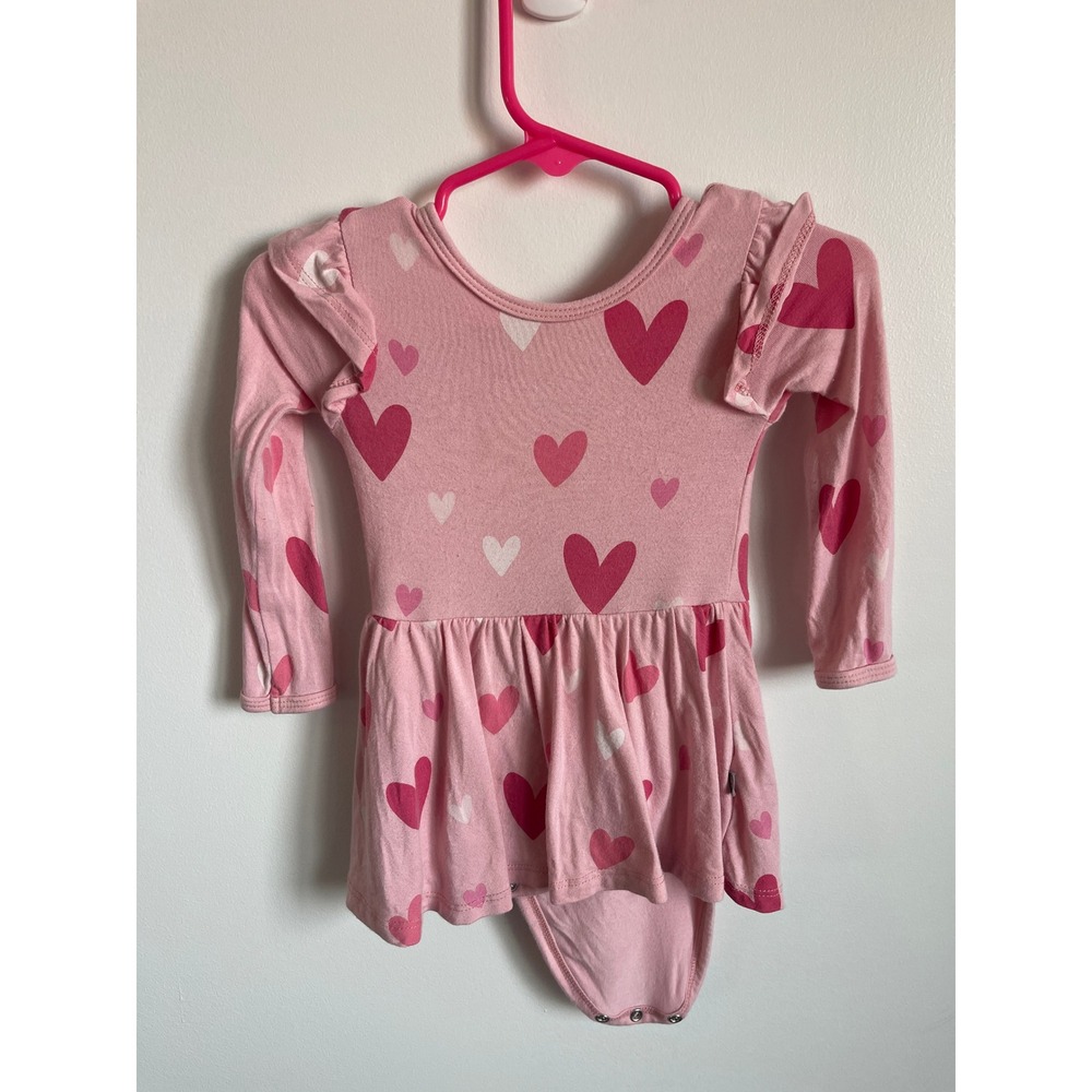 Kyte Baby Crepe Hearts Bamboo Long Sleeve Bodysuit Twirl 6-12 Months